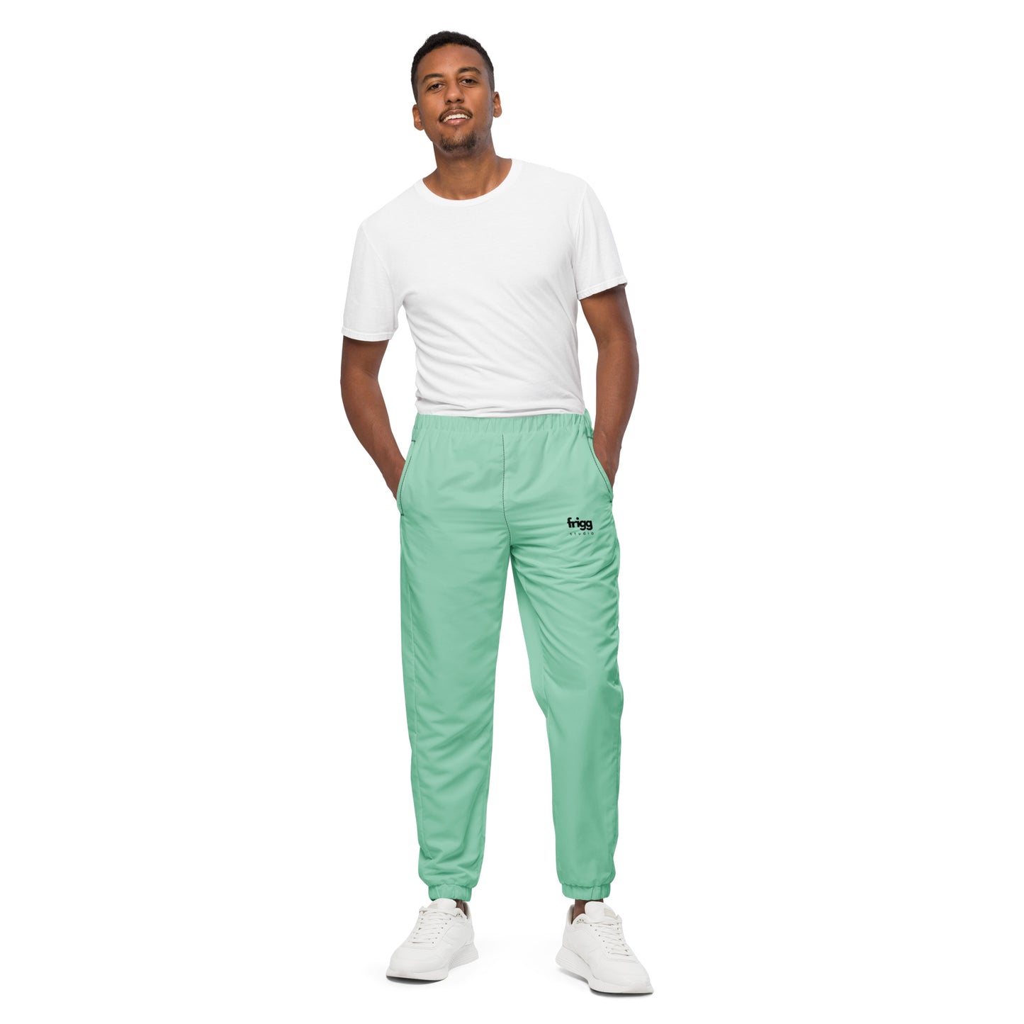 VISTA - MEN'S WATER-RESISTANT TRACK PANTS