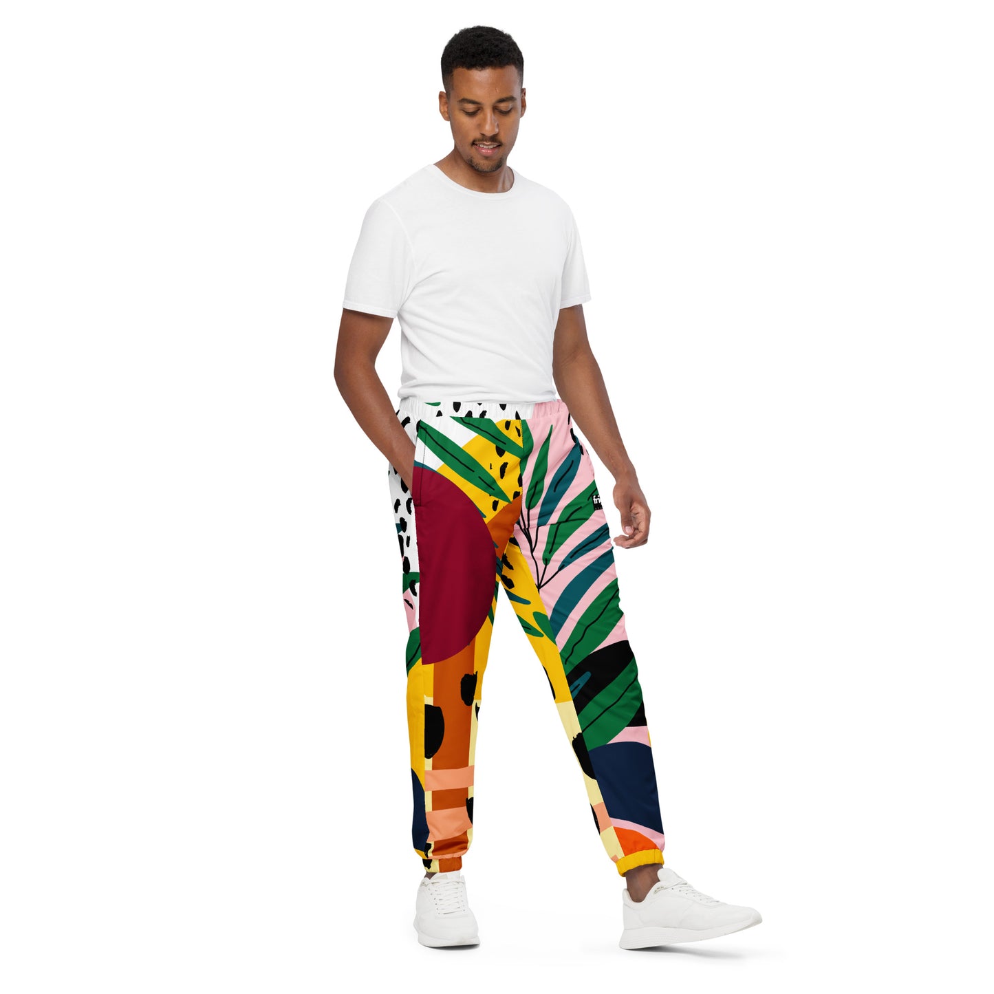 JUNGLE - MEN'S WATER-RESISTANT TRACK PANTS