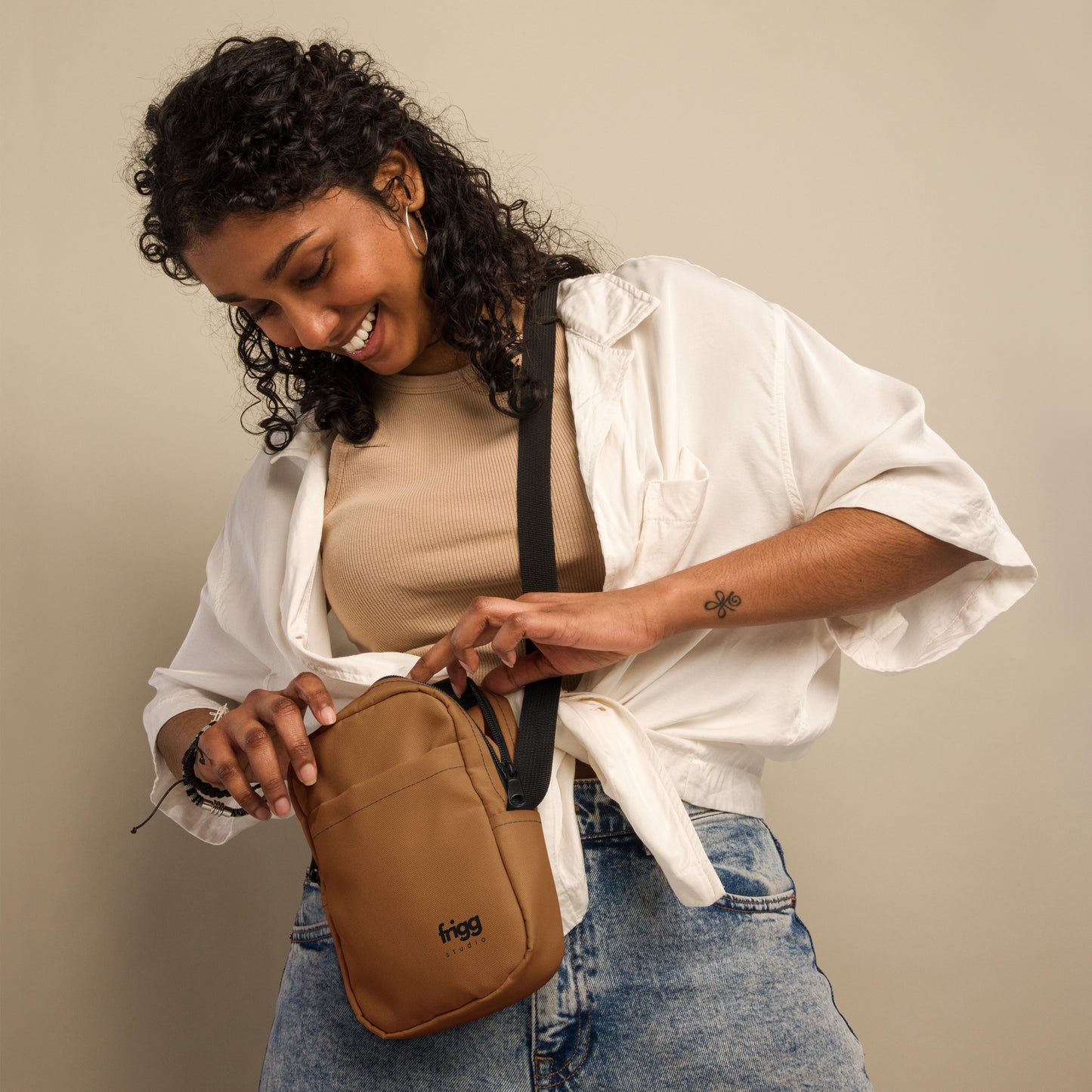 BURNT COFFEE - CROSSBODY BAG