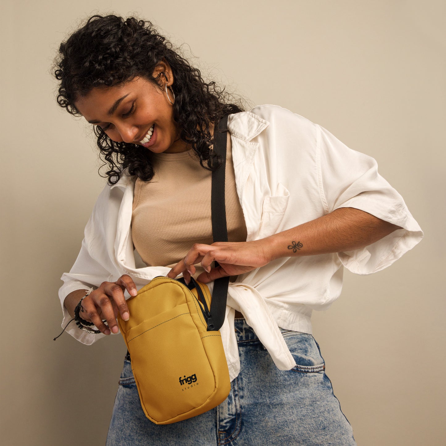 BUTTERCUP - CROSSBODY BAG
