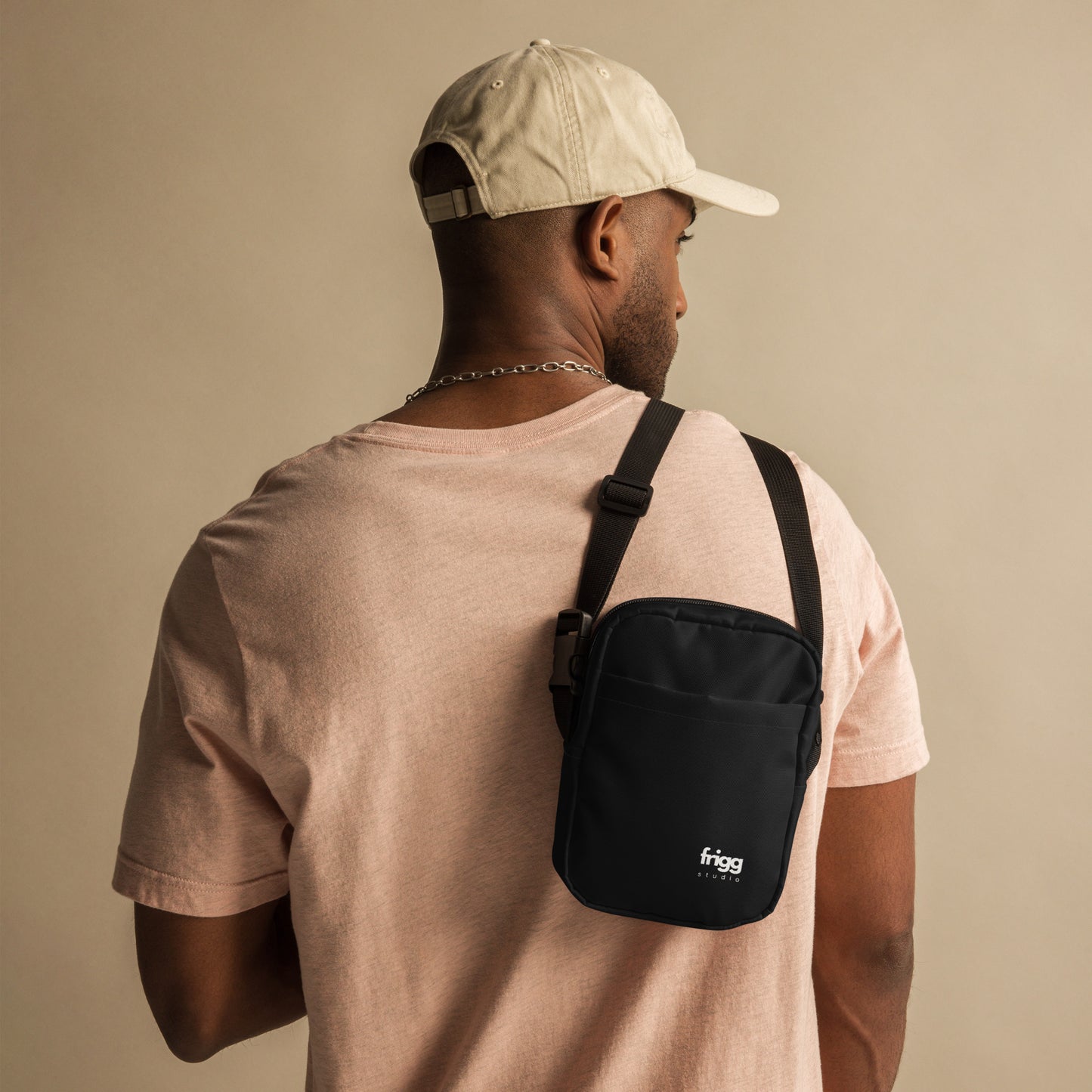 BLACK - CROSSBODY BAG