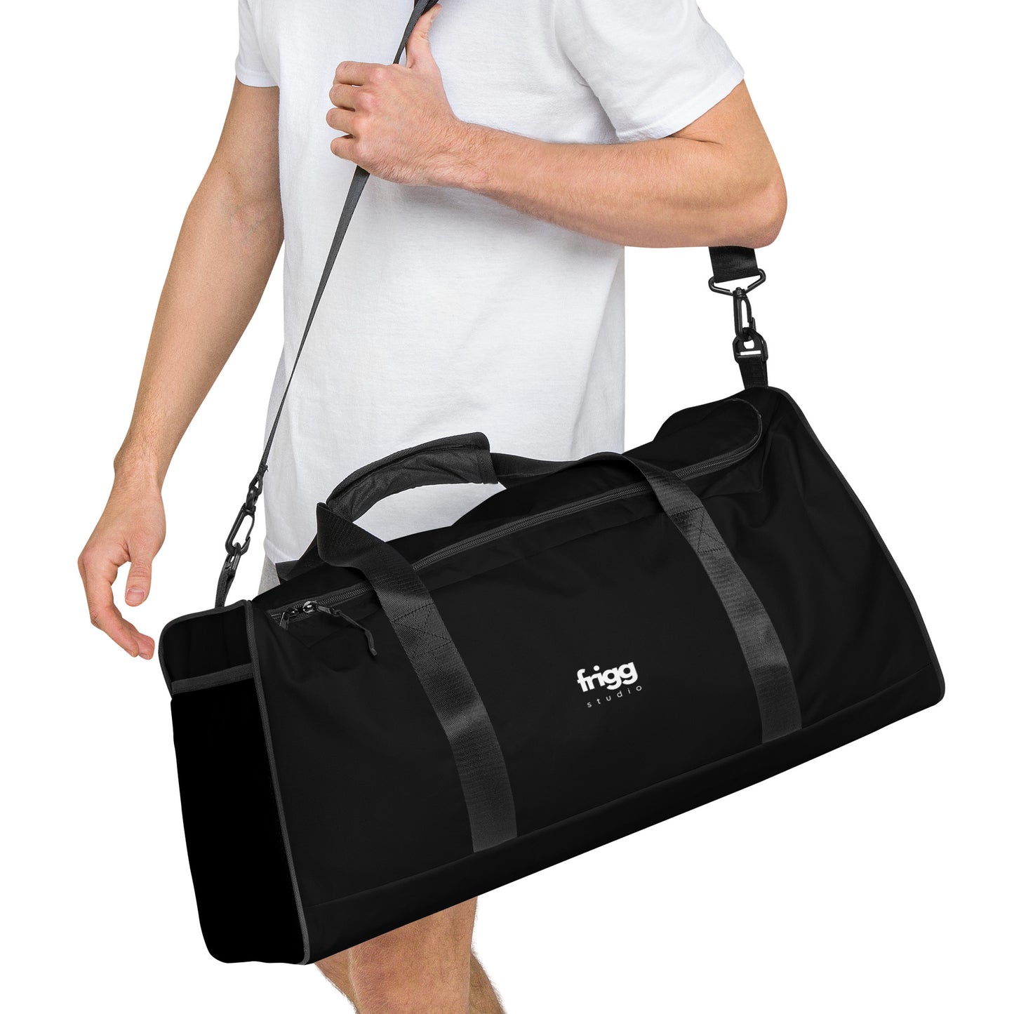 BLACK - DUFFLE BAG