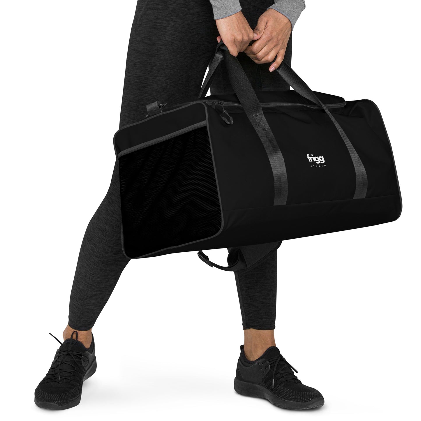 BLACK - DUFFLE BAG
