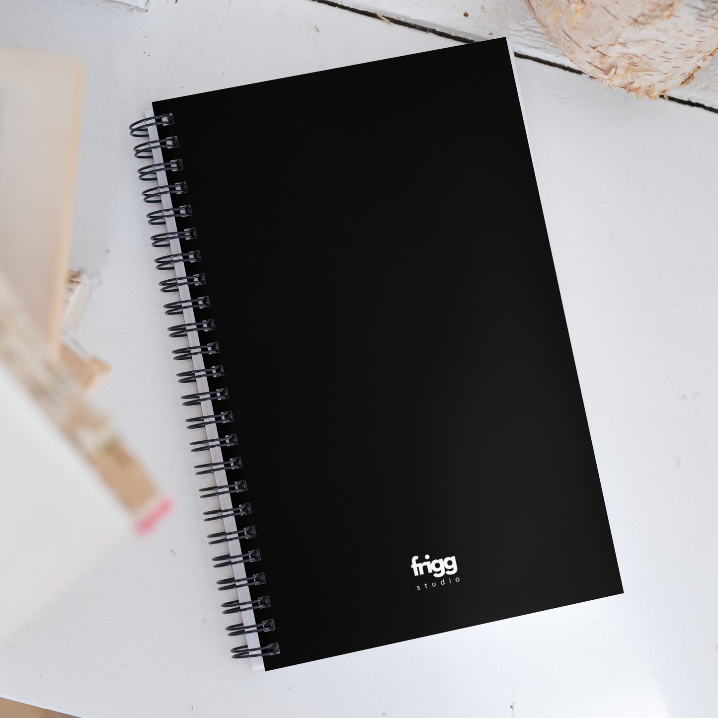 BLACK - SPIRAL NOTEBOOK